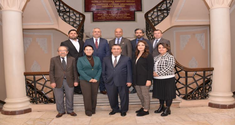 EMD İzmir’de Murat Demircan Güven Tazeledi