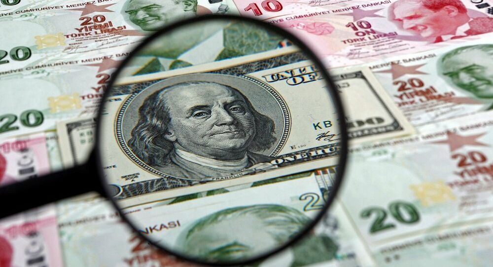 Türk Lirası, Dolar karşısında en düşük seviyeyi gördü!