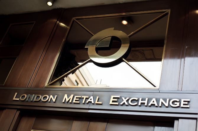 Londra Metal Borsası yeni hurda sözleşmelerini başlattı