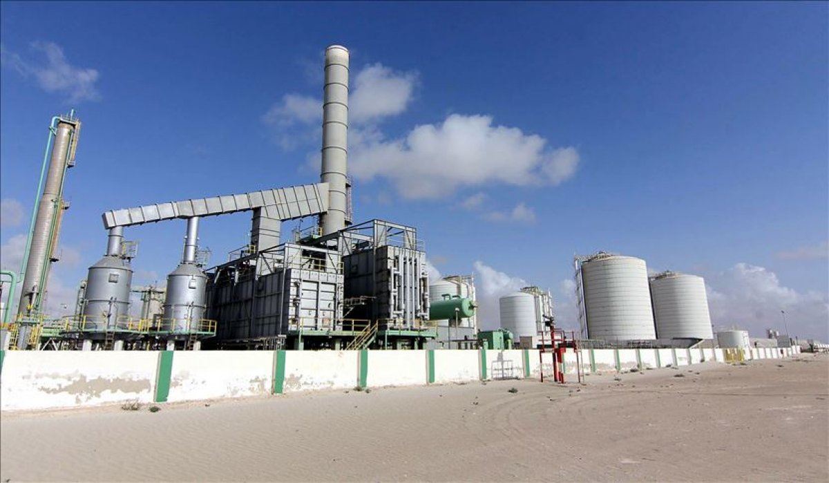 Libya's oil revenues exceed 2 billion dollars