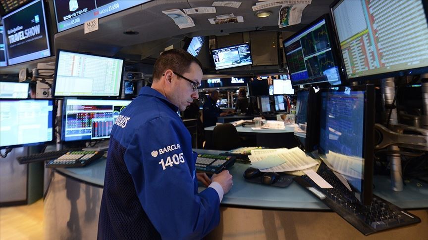 Global markets are fluctuating