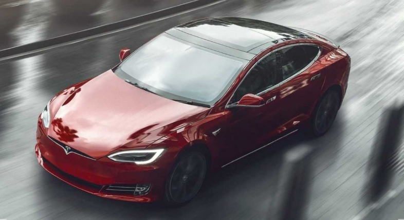 Fossil-fueled vehicles are declining in the U.S.A