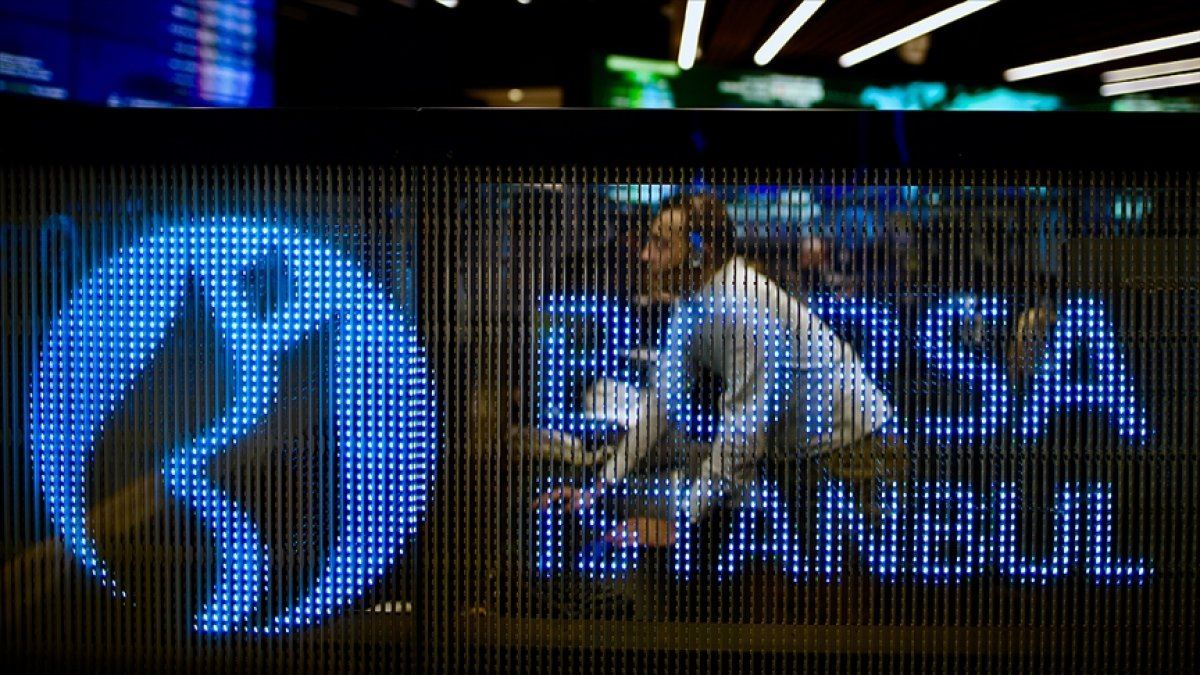 Non-residents bought $35.8 million worth of stock