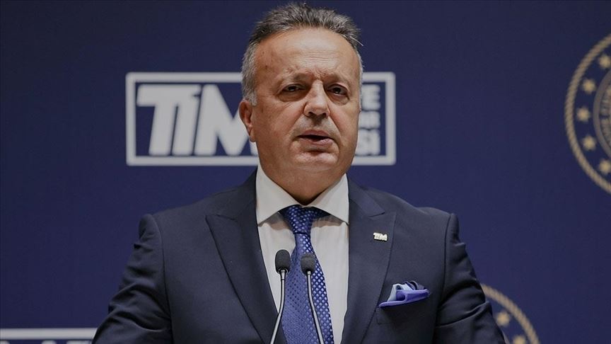 İhracatta 220 milyar dolara koşuyoruz