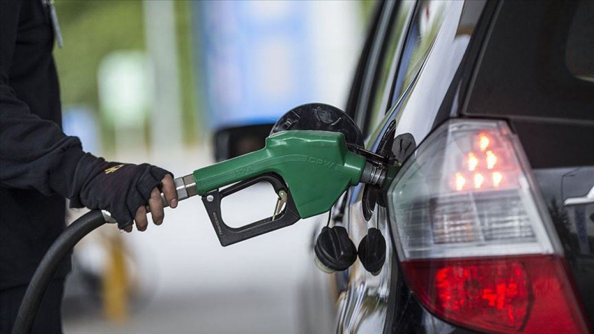 The liter price of gasoline in the Turkish Republic of Northern Cyprus(TRNC) exceeded 10 lira