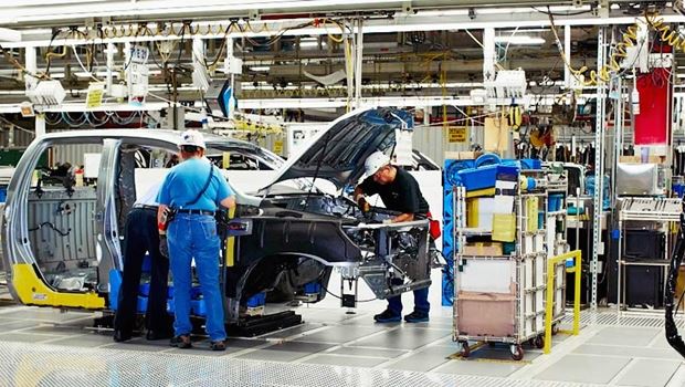 Toyota’da üretim kısıntıları uzuyor