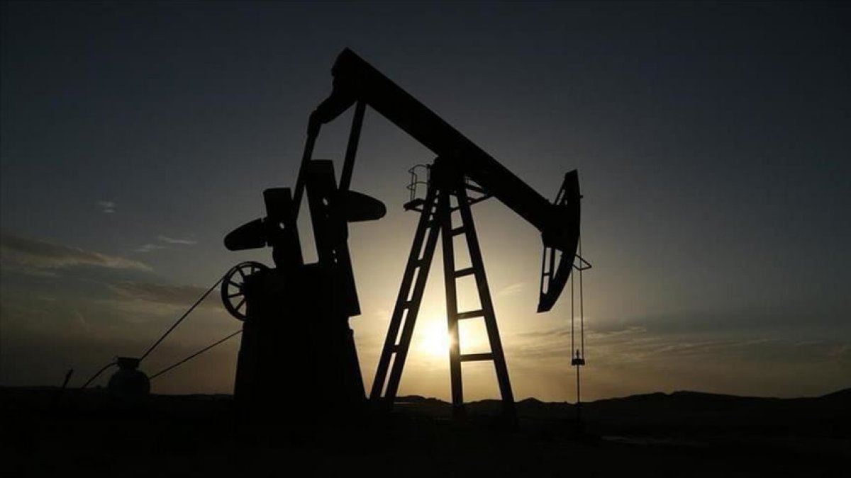 The USA crude oil stocks down
