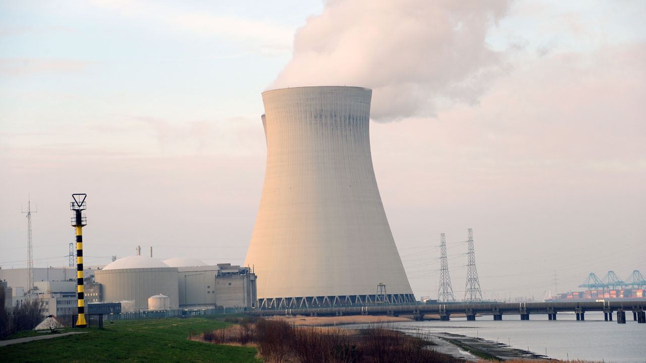 Belgium to shut down nuclear power plants by 2025