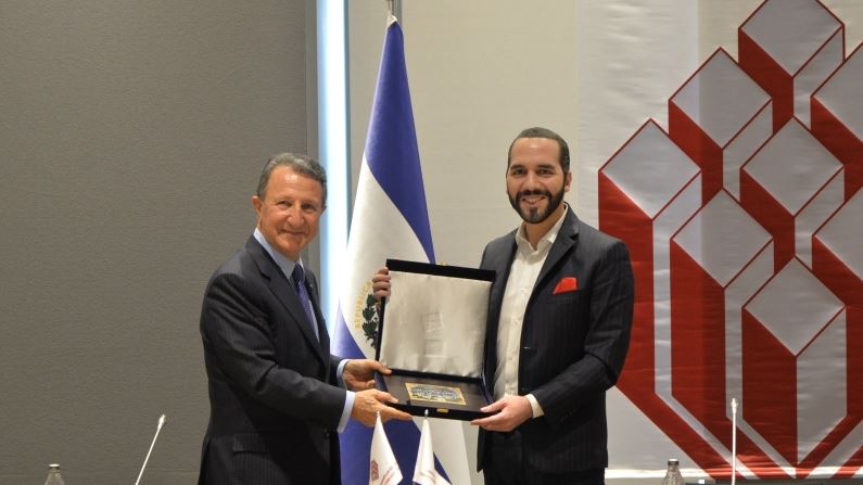 El Salvador, altyapı projelerinde Türk müteahhitler ile işbirliği arayışında