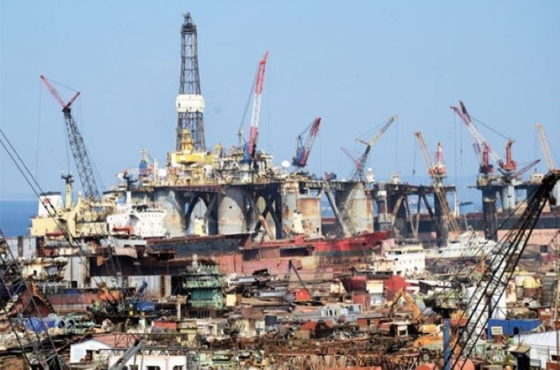 Shipbreaking offers rise on active demand