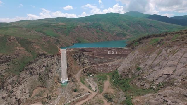 DSİ, Erzurum ve Ağrı'daki yatırımlarla 568 bin 820 dekar araziyi suya kavuşturdu