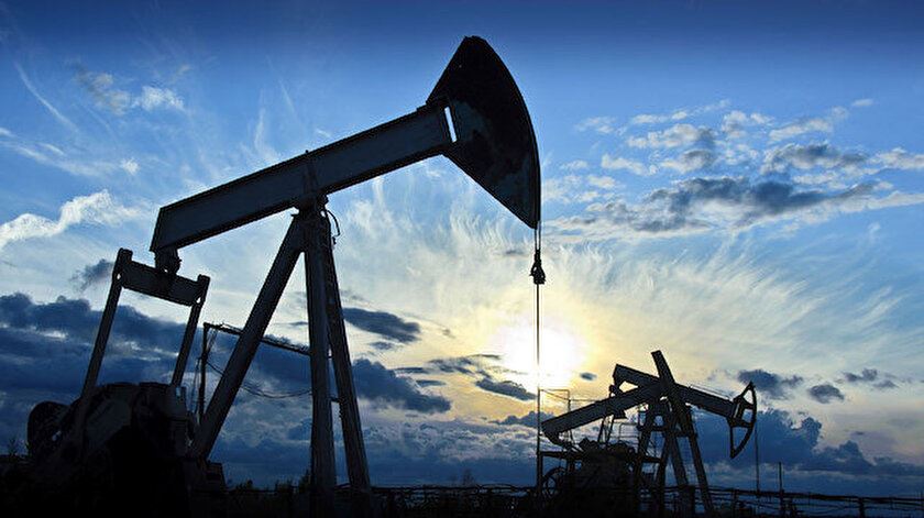 Petrolde Rusya etkisiyle yükseliş sürüyor