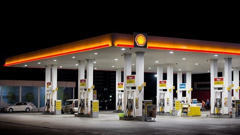 Shell stops oil purchases from Russia
