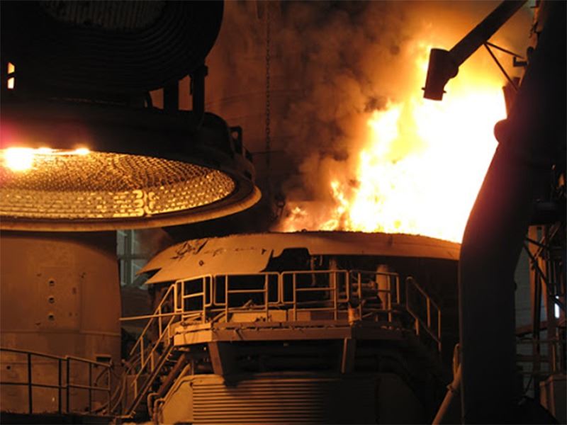 Demir çelik sektöründe avantajlı hisse senetleri neler?