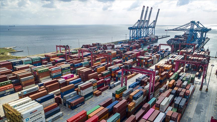 Dış ticaret açığı Nisan'da yüzde 98,5 arttı