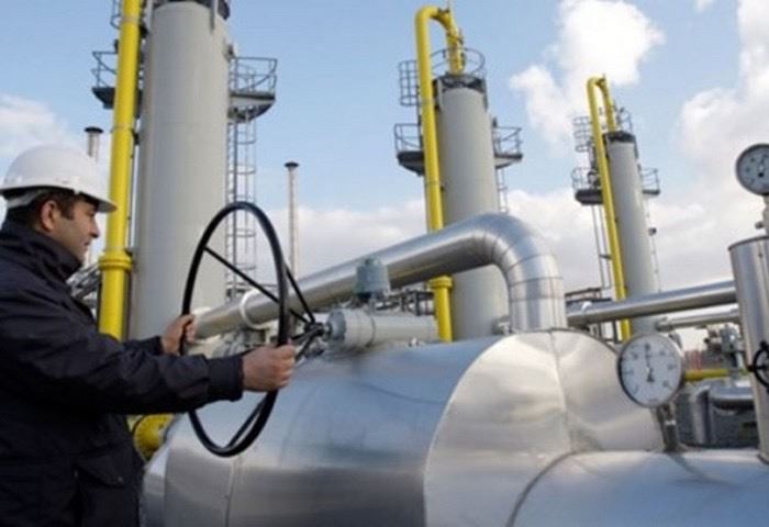 German business confidence slumps with gas crisis