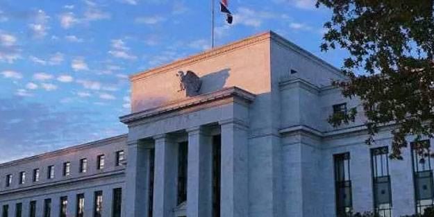 US Dollar weakens against the Euro and the Yen!