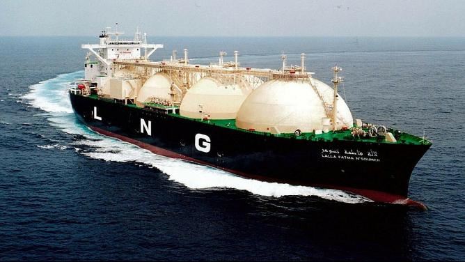 Rusya’nın arz kesintisiyle küresel LNG pazarında rekabet artıyor