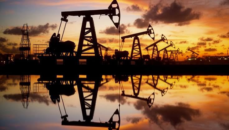 Suudi Arabistan Asya için petrol fiyatını düşürdü