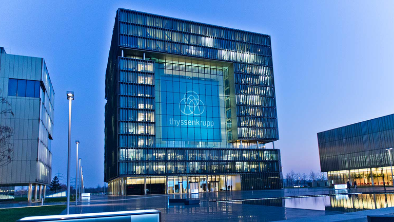 Thyssenkrupp expects earnings to drop