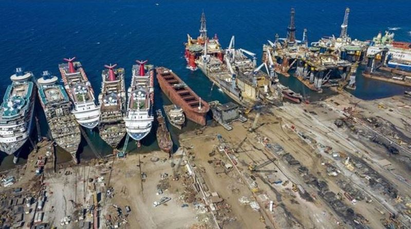 Ship scrap prices exceed $400