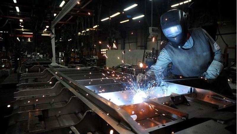 Metal Industrialists' Employers' Union and trade unions agree on interim raise for metal workers