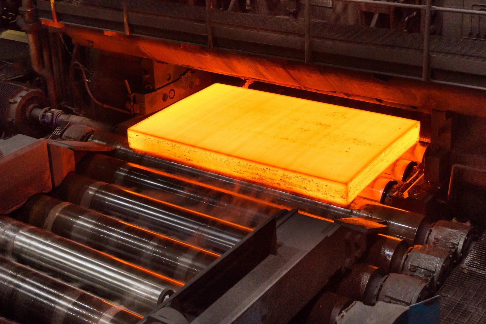 UK plans to impose carbon tax on steel imports