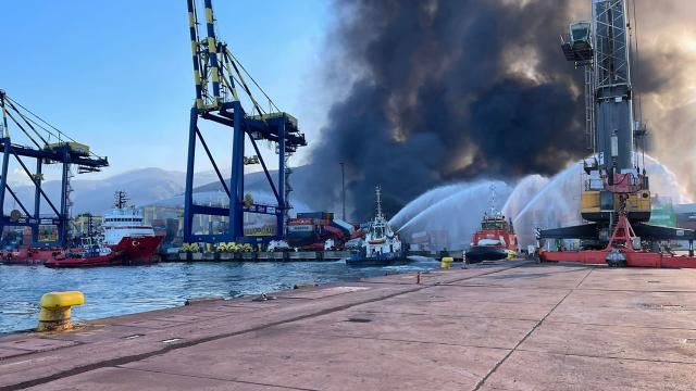 İskenderun Limanı yangını kontrol altında