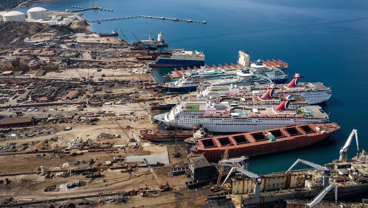 Dünyanın en önemli gemi söküm tesisleri hangi ülkelerde yer alıyor?