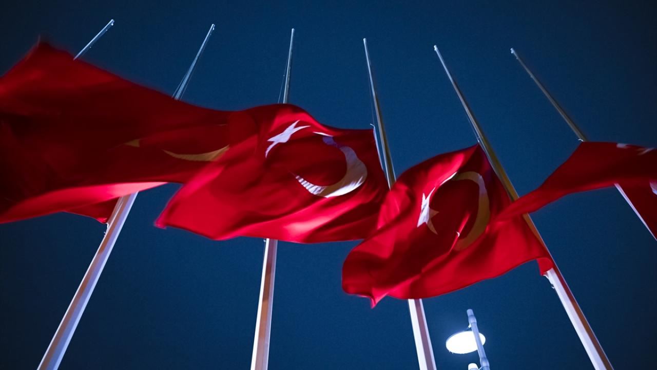 Türkiye depremi sonrası hammadde pazarında neler bekliyor? 