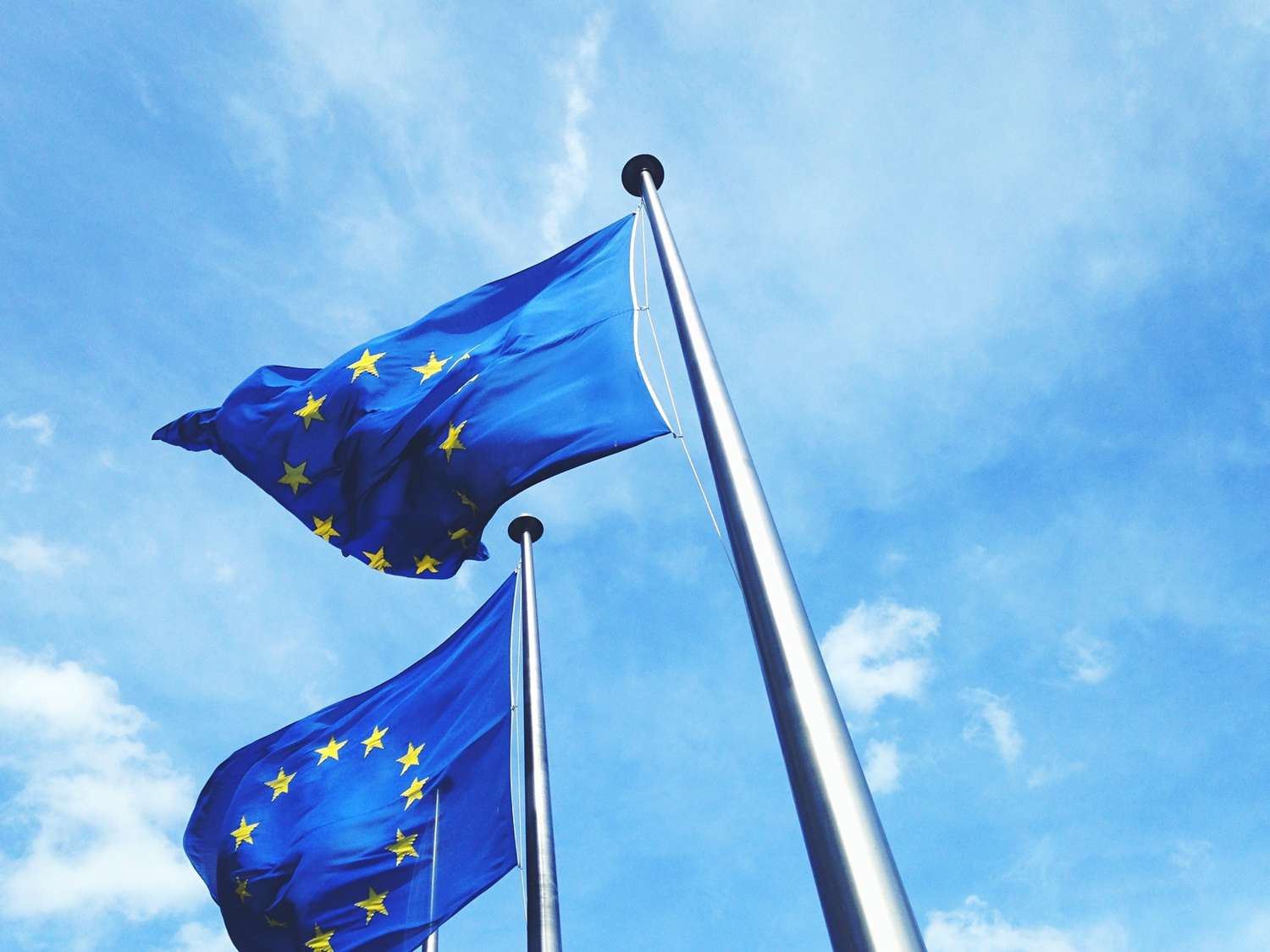 Avrupa Komisyonu, 2023 yılında AB ekonomisinin %0,8 büyümesini bekliyor
