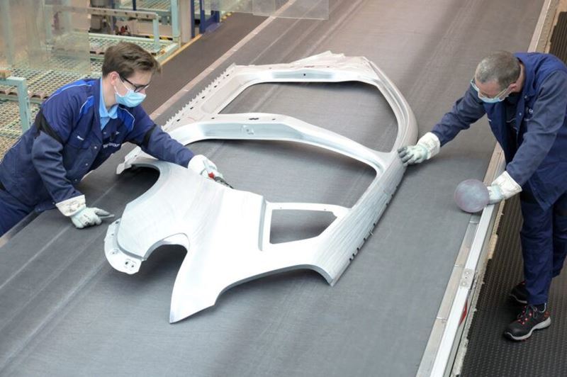 BMW, düşük karbonlu çelikler üretimi için Salzgitter ile anlaştı
