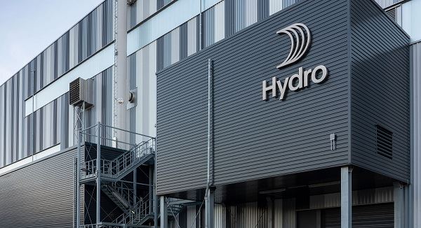 Norsk Hydro's profits increase as aluminum prices soar