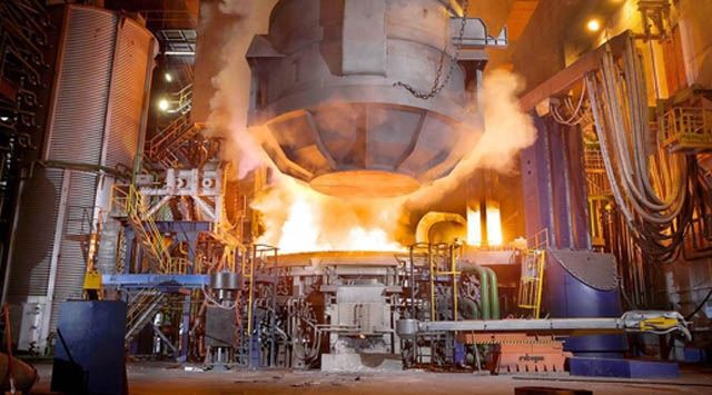 The production of crude steel, pig iron and steel products of China's major steel enterprises has increased