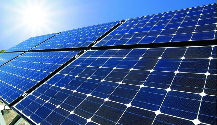 Paslanmaz çelik üreticisi Jindal, çatı üstü güneş enerjisi projesine yatırım yapıyor