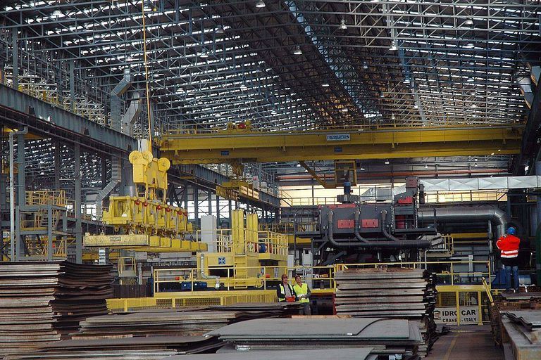NLMK Group, çelik üretimini %11 azalttı  