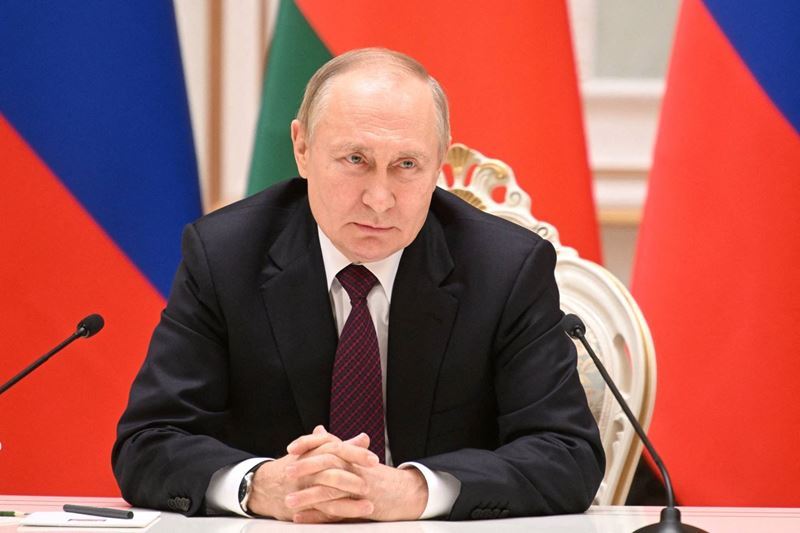 Russia continues to threaten to plant nuclear weapons in Belarus