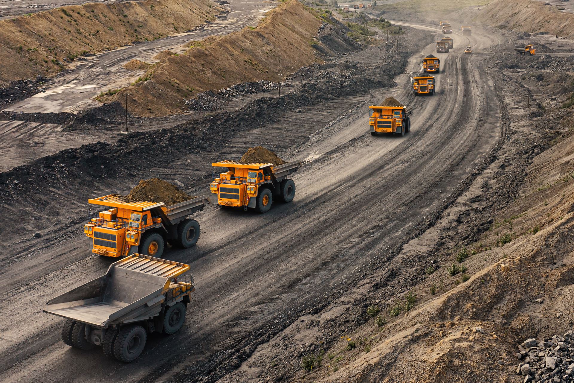 Nickel Asia Corp. iki yeni maden ocağına yatırım yapıyor