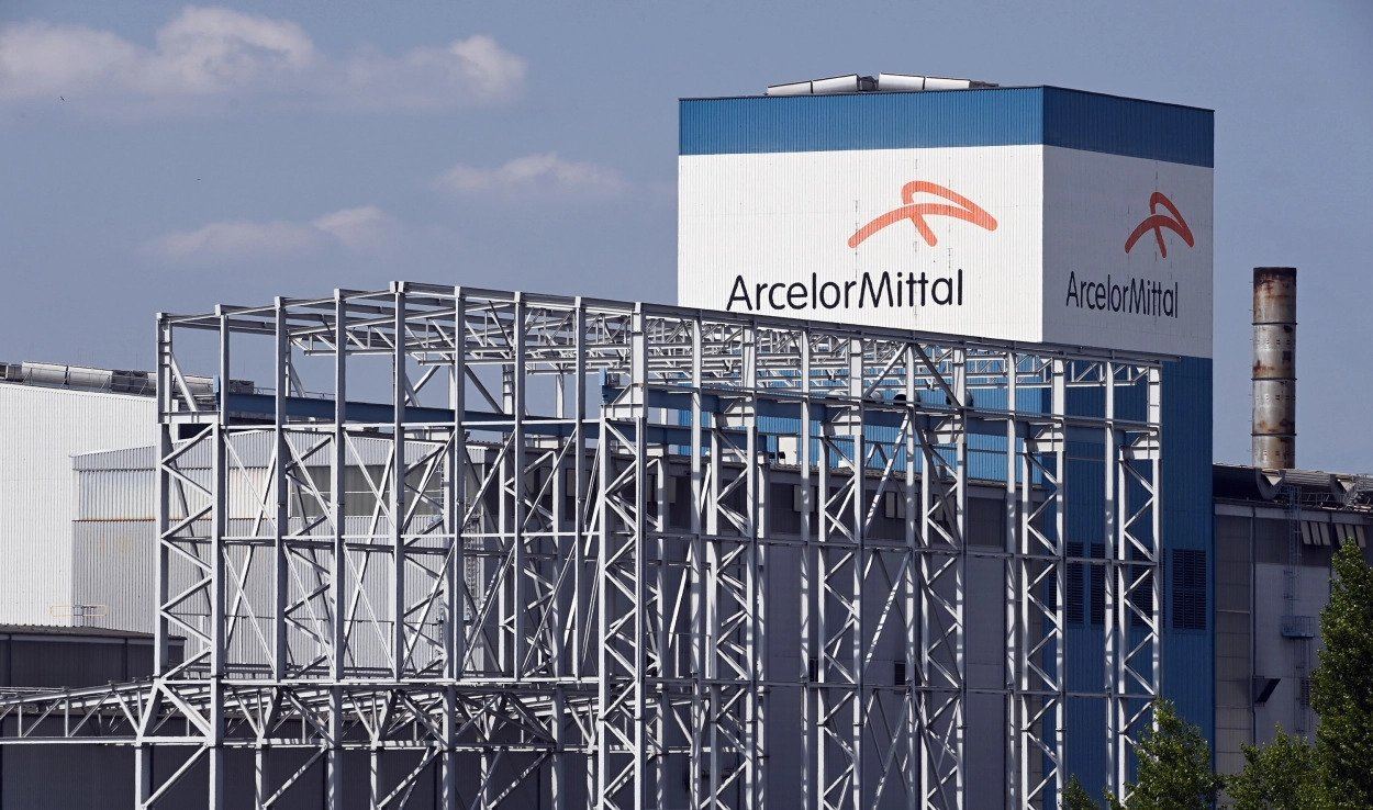 ArcelorMittal announces 2023 first quarter profit