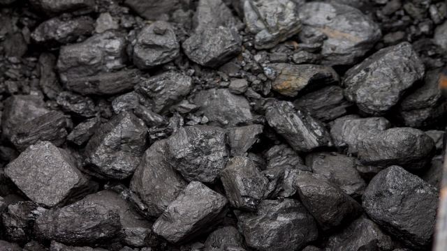 Avustralya, demir cevheri ve koklaşabilir kömür fiyat tahminlerini yükseltti