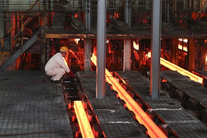 China's crude steel production growth slows in April