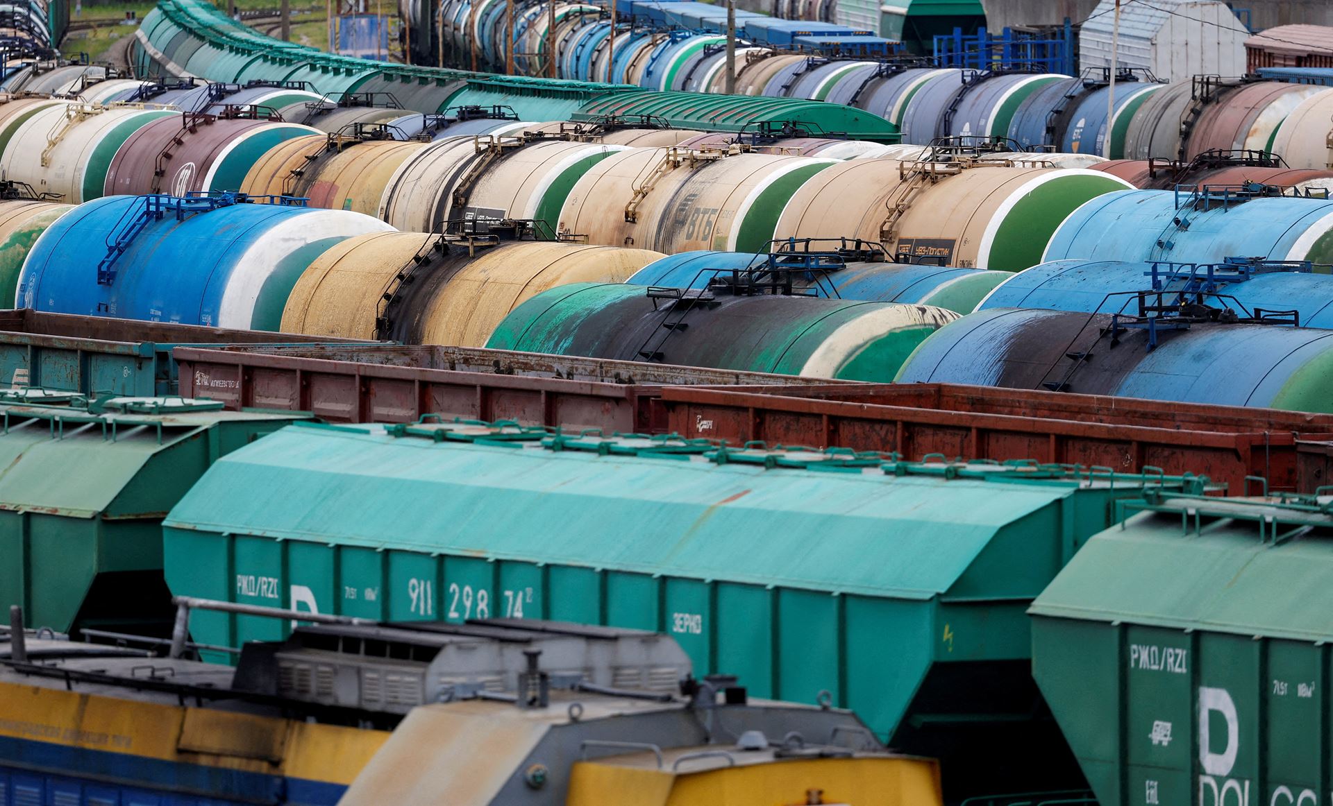 EVRAZ NTMK's rail shipments of steel products increased y-o-y