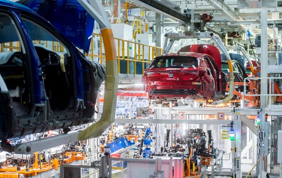 Spain's car production increased in April