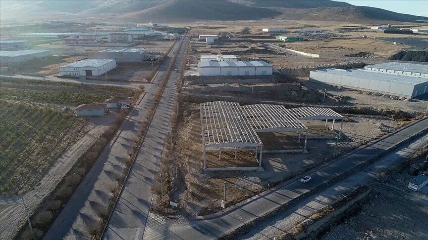 Kayseri'de kurulması planlanan Geri Dönüşüm İhtisas OSB için 71 firma başvuruda bulundu