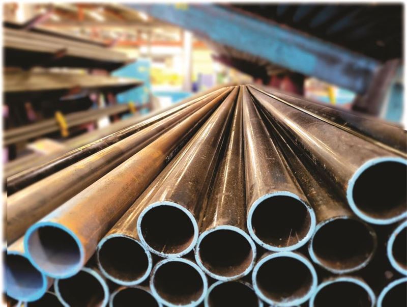 How did the US steel market close last week?