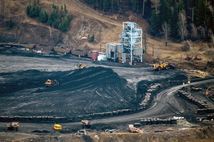 Glencore, artan çevresel endişelerin ortasında Teck'in kömür işletmesini satın alma teklifinde bulundu