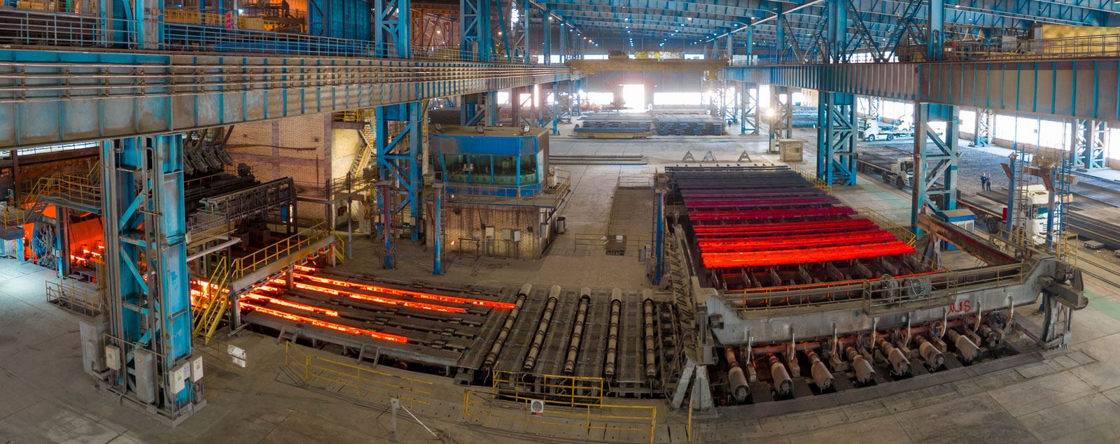Iran's Arfa Iron and Steel, leads market with record high price in today's transactions