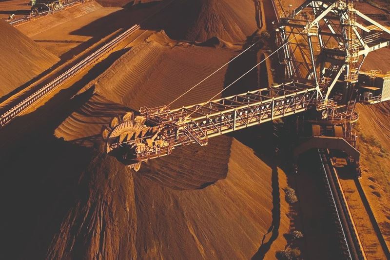A weakening iron ore price has pushed the Australian sharemarket down on Monday