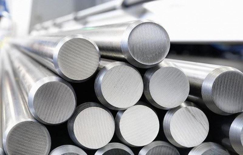 Global stainless steel production decreased