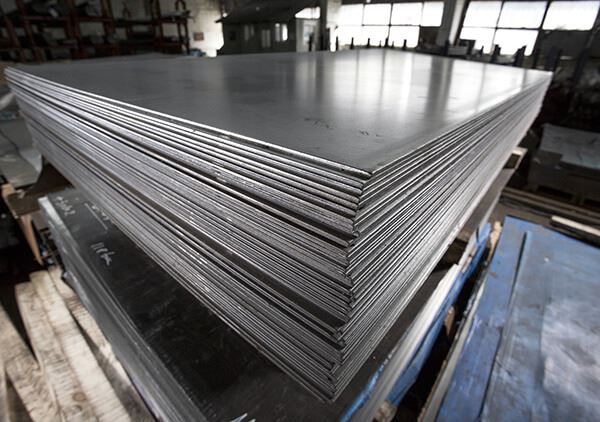 China reduced steel sheet exports